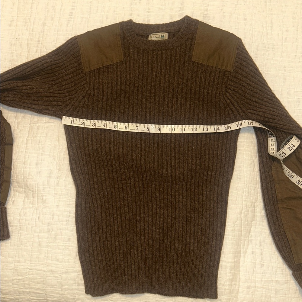 Wool L.L. Bean men’s sweater size small